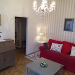 Julija & Filip 아파트